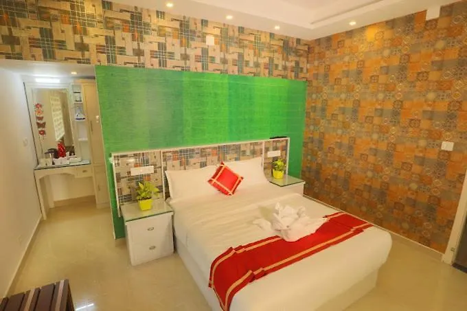 Essence Munnar Bed & Breakfast