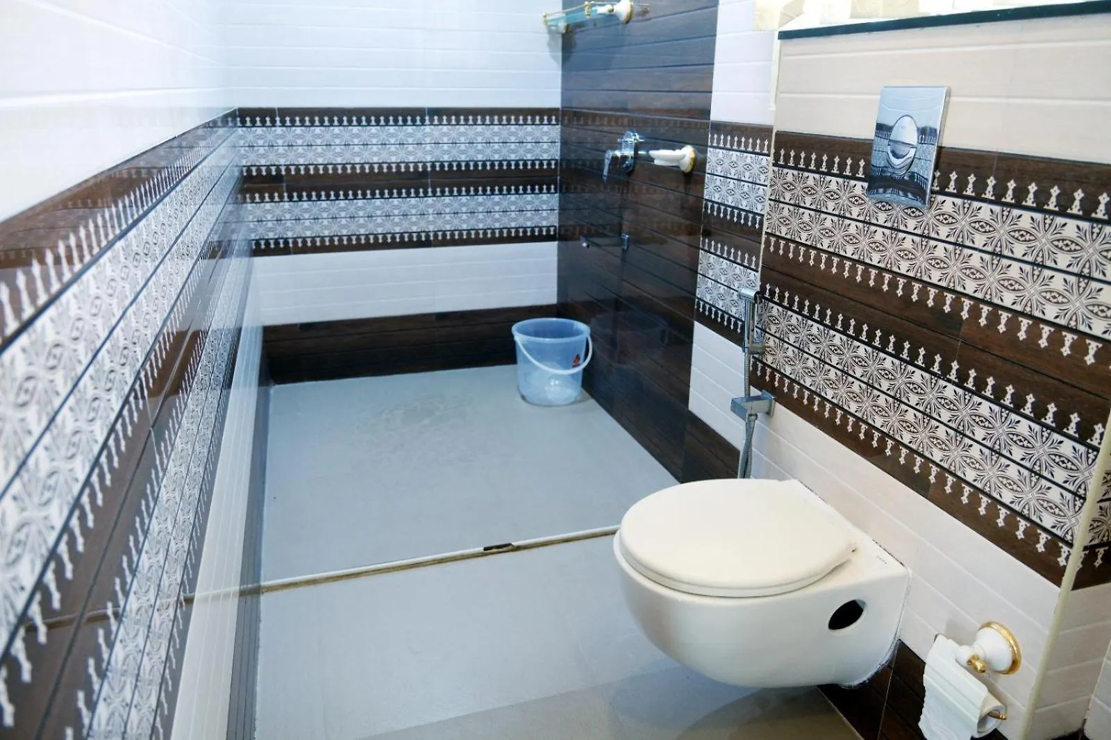 Essence Munnar Bed & Breakfast
