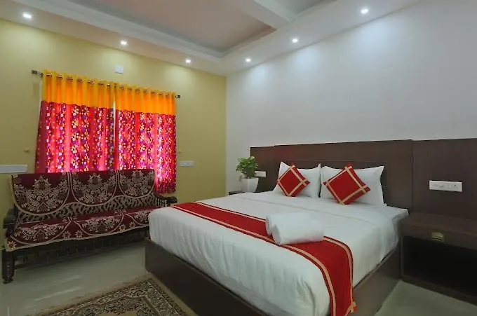 Essence Munnar Bed & Breakfast