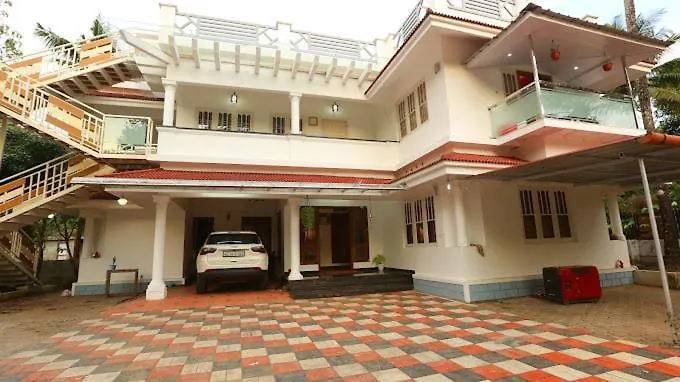 Essence Munnar Bed & Breakfast